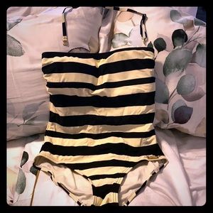 Vince Camuto 60’s style halter one piece